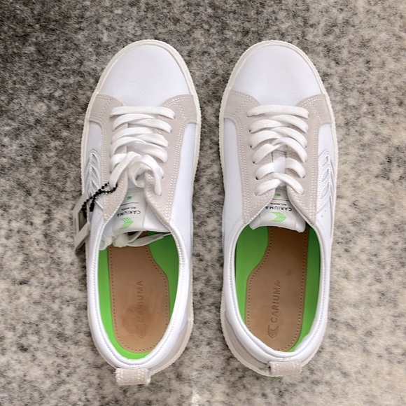 Cariuma Men’s CATIBA Low Off White Leather & Ice Suede Sneaker - Picture 7 of 11